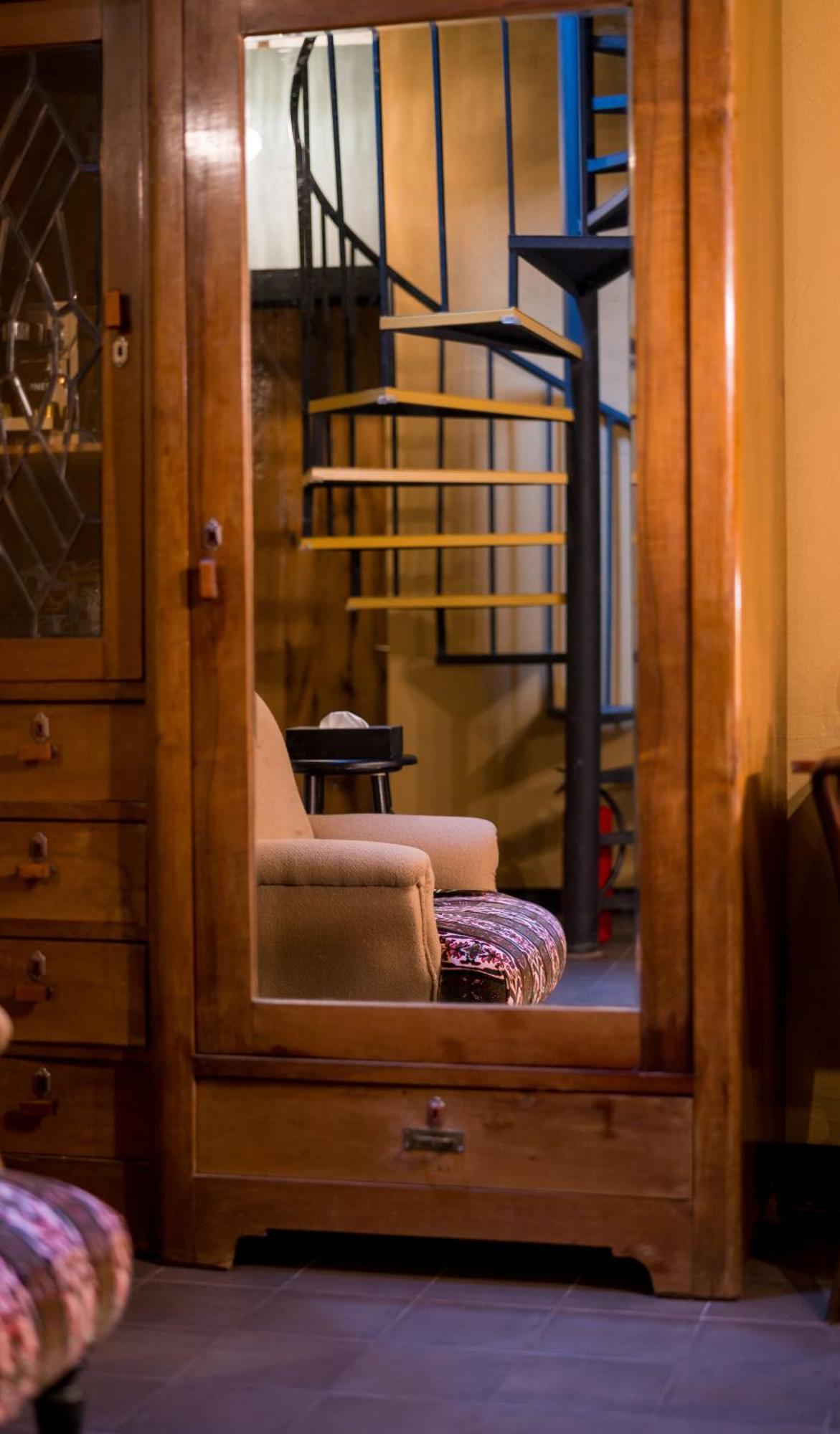 Communal Hotel Telavi Buitenkant foto